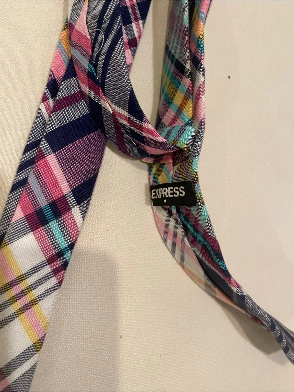 Express Plaid Neck Tie in Pink, Navy & Teal